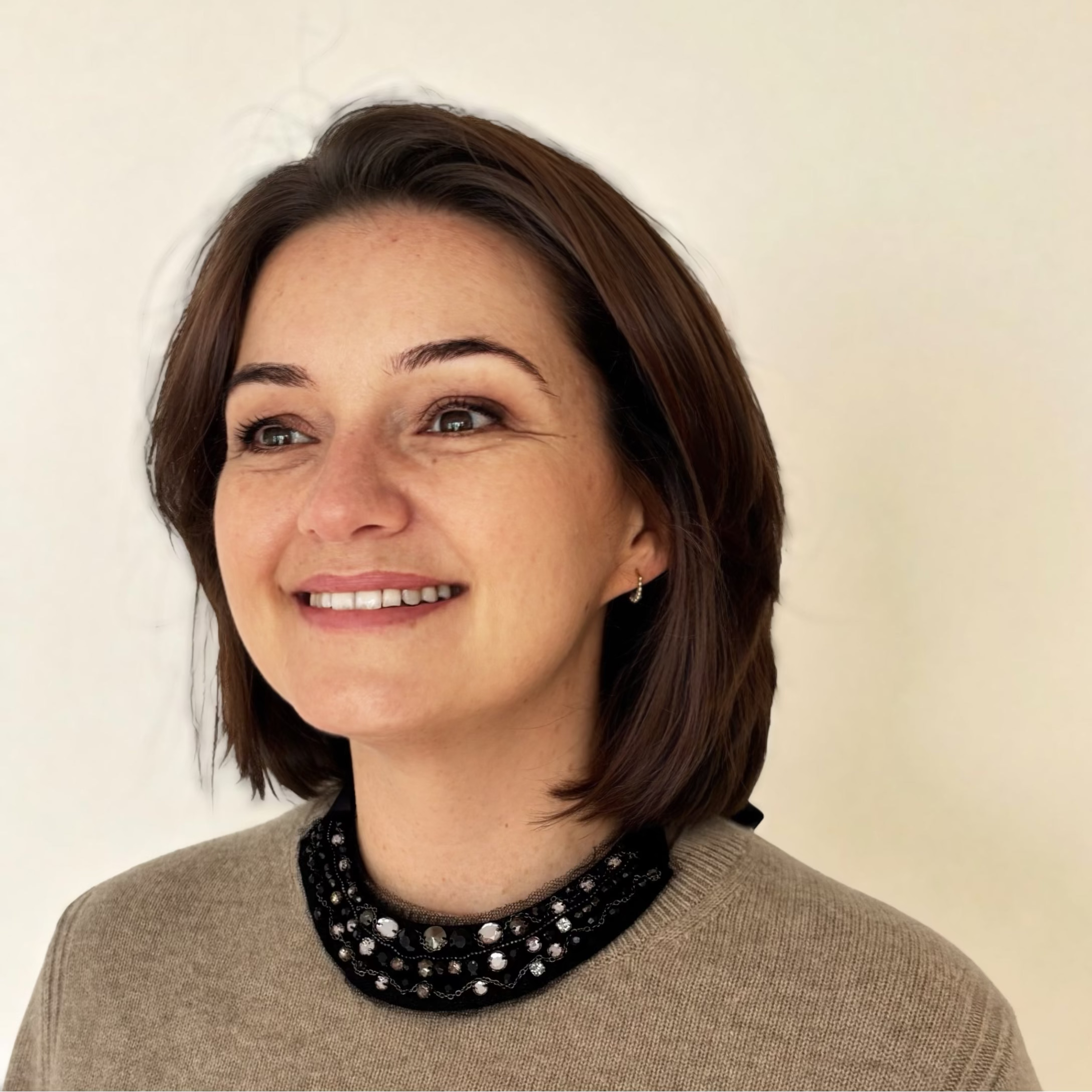 Rhinestone & Lace Choke-collar - black