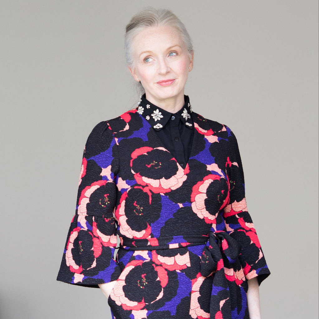 Floral Fancy - black