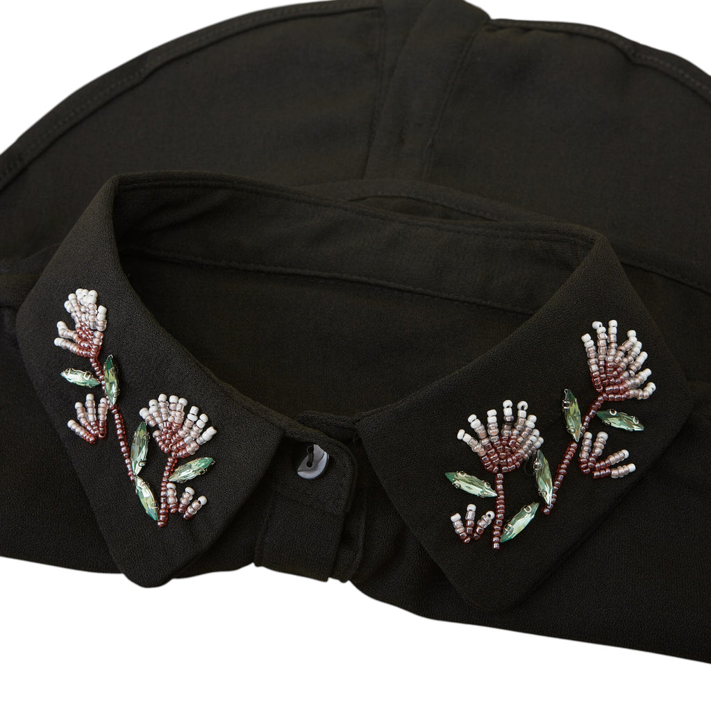 Spring Bloom - black