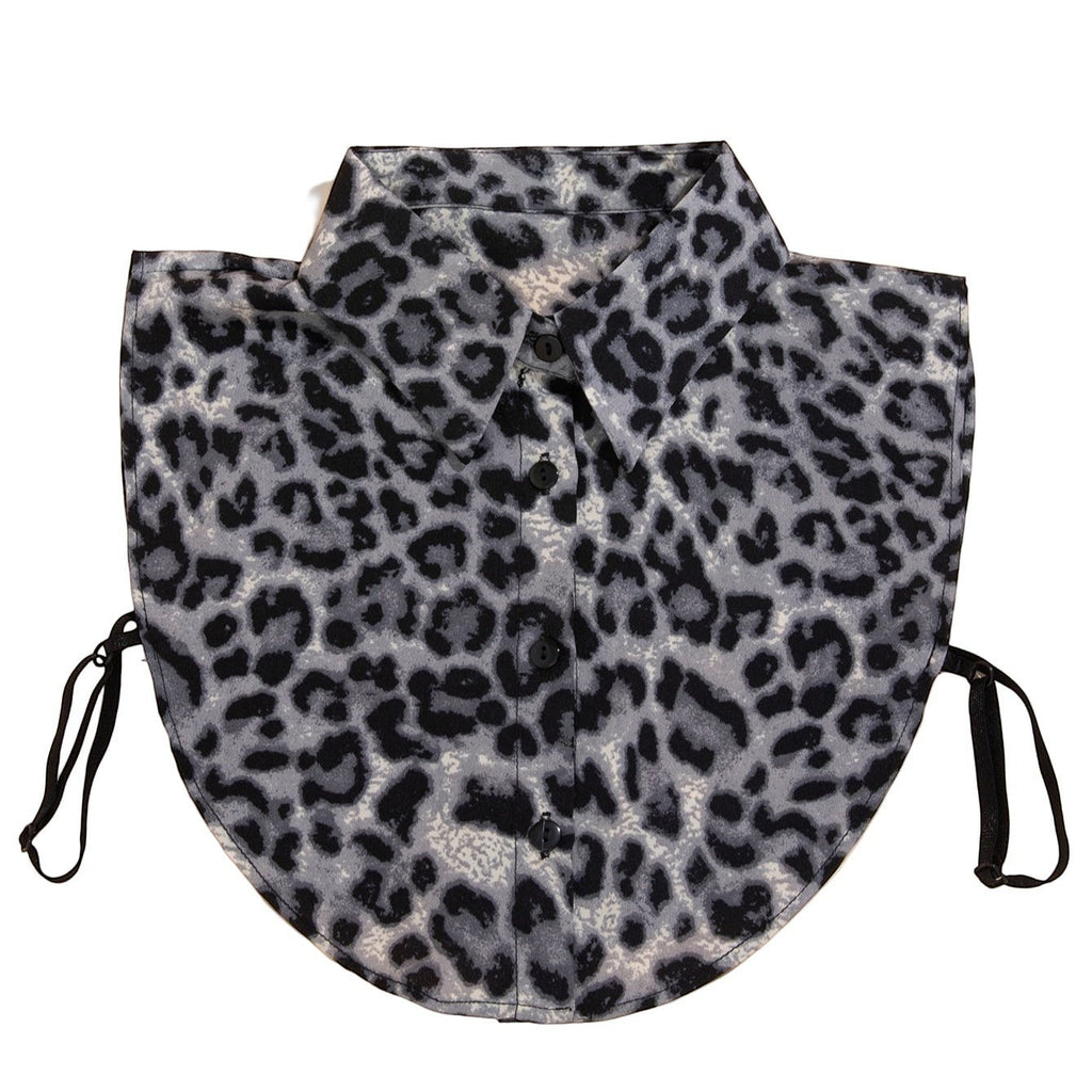 Simply Collars grey and black leopard print detachable collar with adjustable ties.